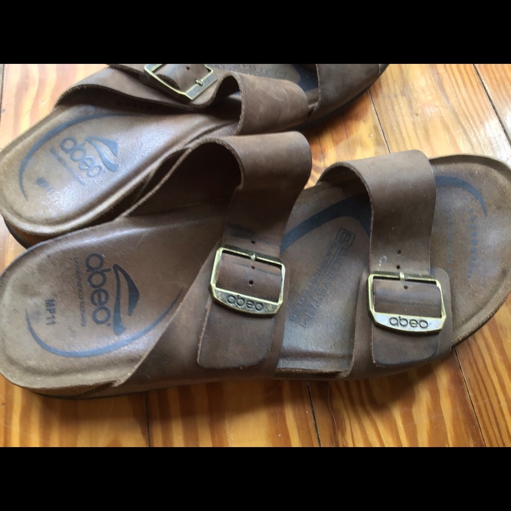 Abeo Birkenstock style sandals.